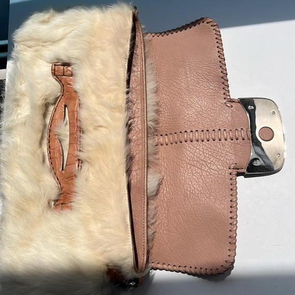 Auth. Vintage Tod's Rabbit Fur Suede/Leather Shoulder Handbag - Picture 11 of 16